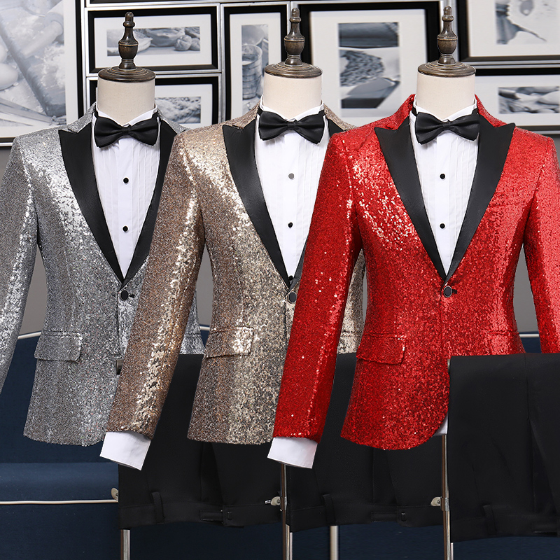 ST127- **พรีออเดอร์**สูทเลื่อมผู้ชายสีเทาเงิน สีทองและสีดง สลับปกสีดำ แขนยาว พร้อมกางเกง ชุดสูทเจ้าบ่าว สูทแฟนซี ถ่ายพรีเวดดิ้ง & ชุดแต่งงานแฟนซี (Fancy wedding dress) สูทเลื่อมผู้ชายสีเงิน สีทองและสีแดง