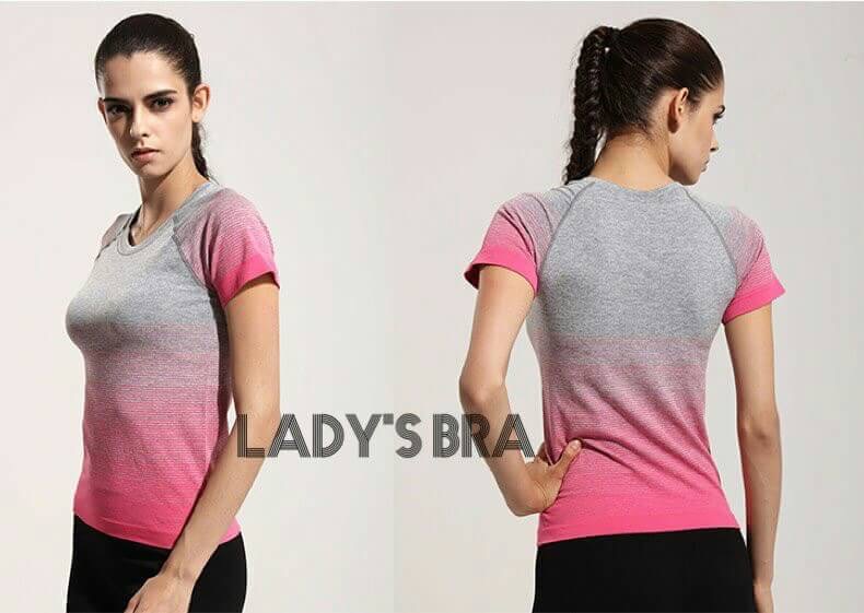 เสื้อออกกำลังกายแขนสั้น