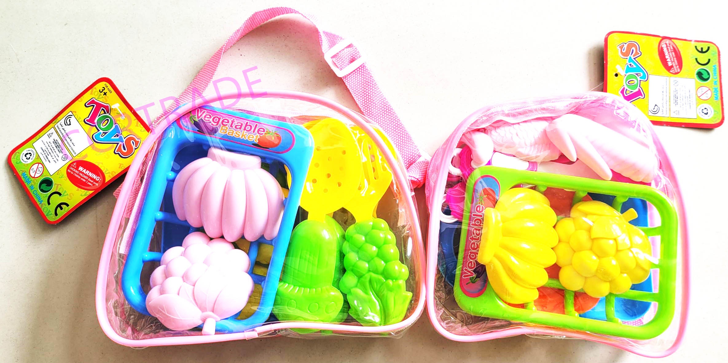 เซ็ทครัวสีหวาน 12 ชิ้นกระเป๋าหิ้ว 14x18.5 ซม.(คละแบบ)