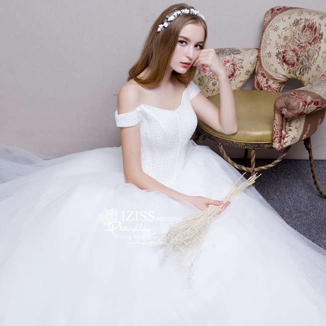 BR217 **พรีออเดอร์**ชุดแต่งงาน&ชุดเจ้าสาวแบบยาวสีขาวเกรดพรีเมี่ยม หรูหราน่ารัก สวยโดดเด่นไม่ซ้ำใคร สวยงามดุจเจ้าหญิง