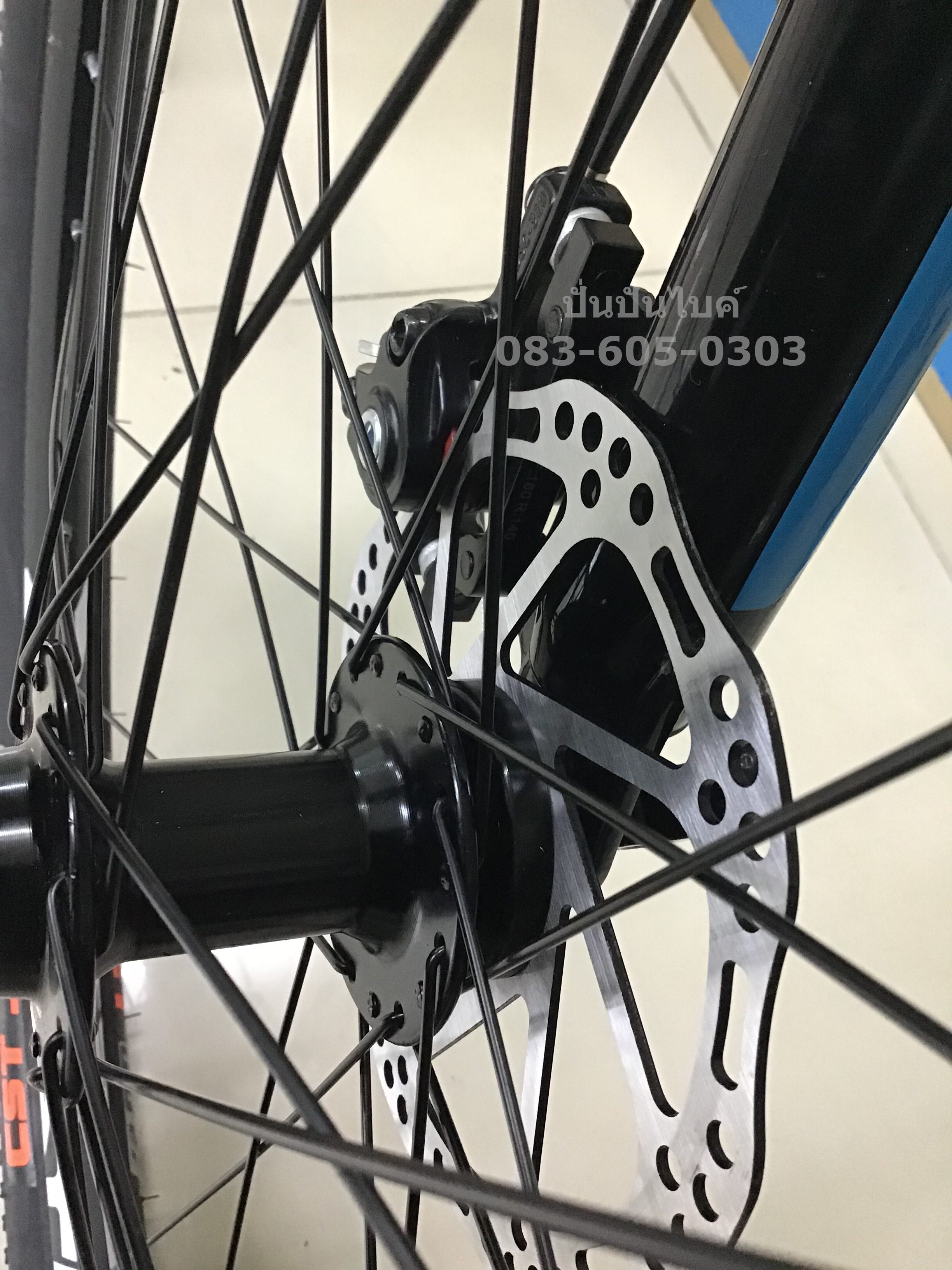 TRINX : M136 เสือภูเขาเฟรมอลูฯ ล้อ 26" ซ่อนสาย 21 สปีด ดิสเบรค