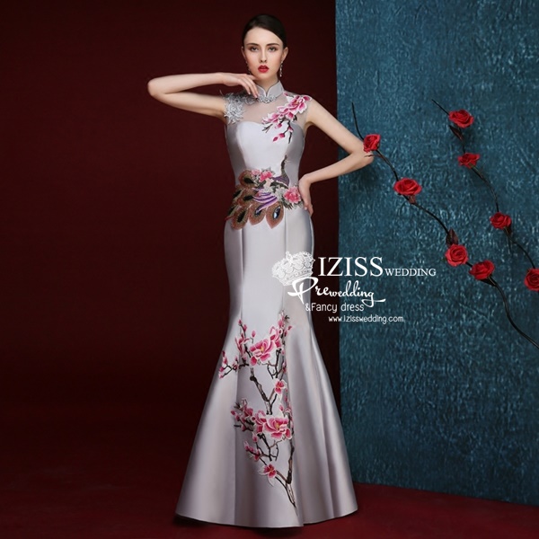 PW439- **พรีออเดอร์สีเหลือง**ชุดกี่เพ้ายาว ชุดยกน้ำชา ชุดถ่ายพรีเวดดิ้ง (prewedding dress) & ชุดแต่งงานแฟนซี (Fancy wedding dress) "ธีมสีเหลือง"