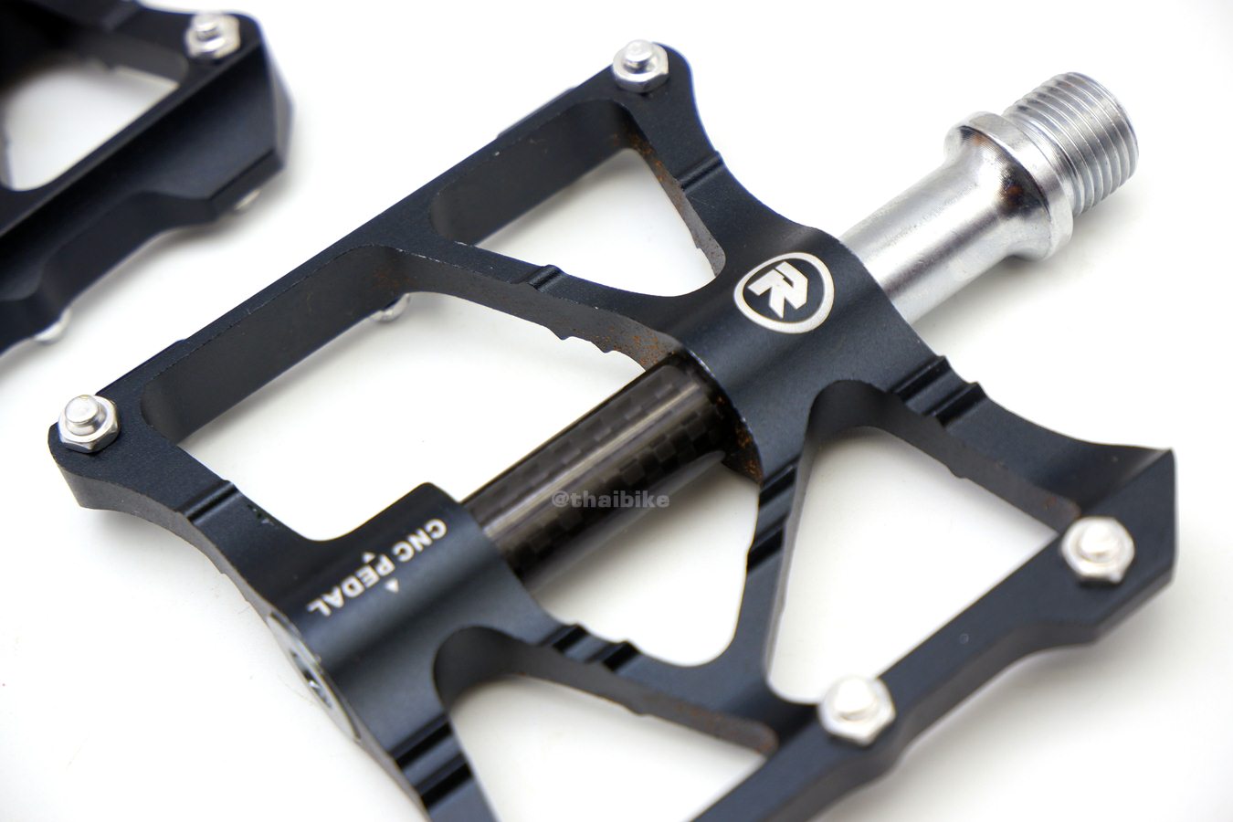 มาใหม่ บันไดจักรยานแกนคาร์บอน WHEEL UP 1005N