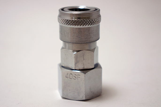 40 SF เกลียวใน 1/2"