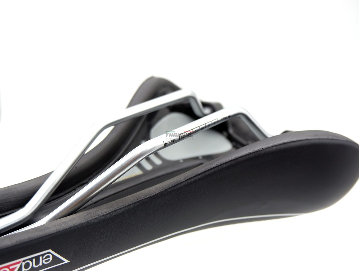 อานเจลจักรยาน ENDZONE GEL02 มีร่อง รุ่นนุ่มพิเศษ