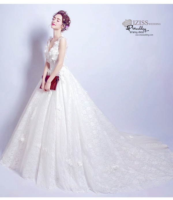 DL049 - **พรีออเดอร์** ชุดราตรี เดรสยาวออกงาน (Night party dresses) ชุดไปงานแต่งงานสวยๆ "ธีมสีขาว"