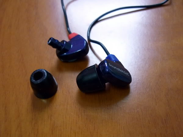 ขายหูฟัง Soundmagic PL50 หูฟังแบบ BA Balance Amarture Driver ตัวแรกของ Soundmagic ที่ลื่นหูฟังสบาย เสียงย่านสูงชัดเจน กลางก็เด่น เบสก็มี ครบเครื่องทุกแนวเพลง