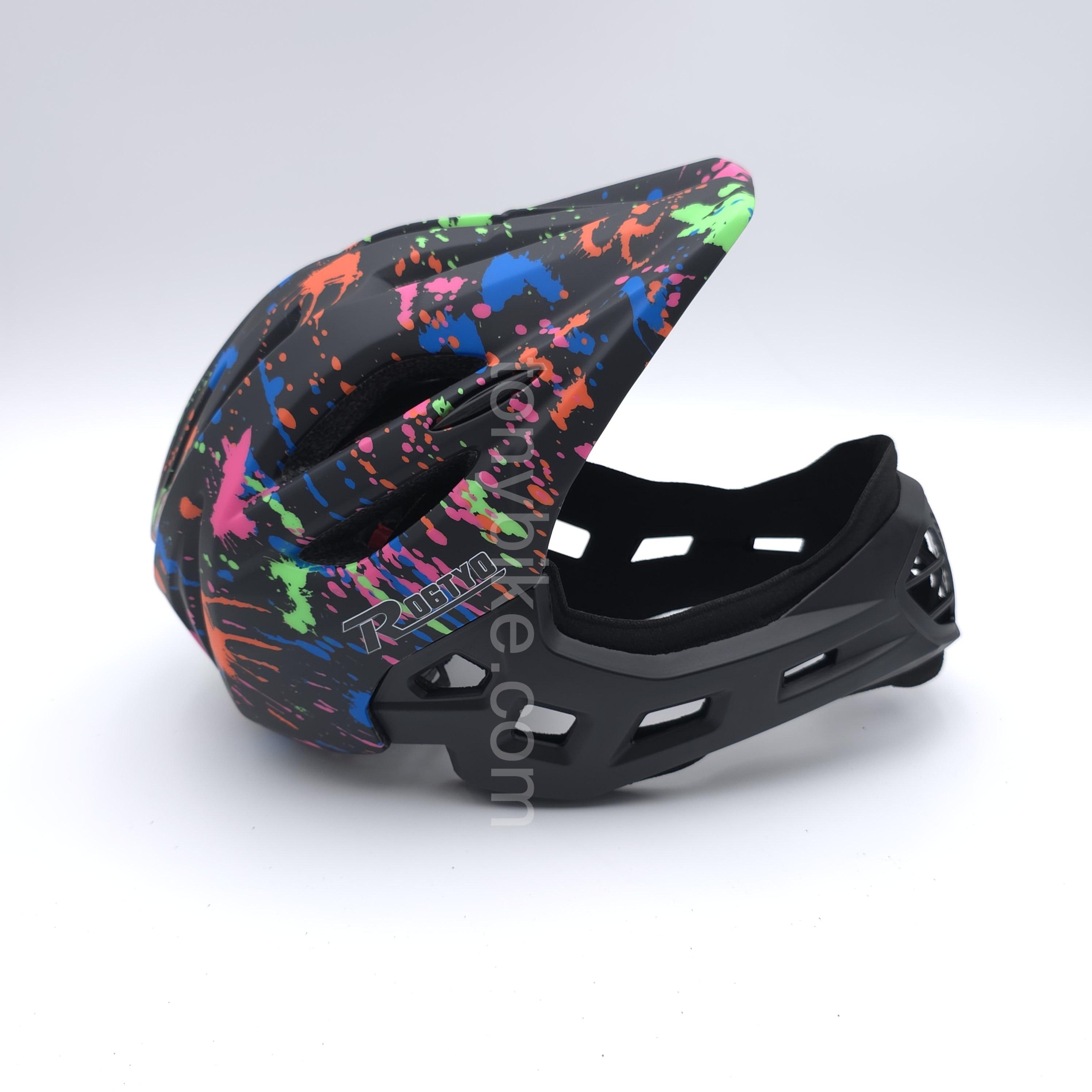 หมวกจักรยานเด็ก เต็มใบ สีดำ ลายเพ้นท์สี 46-53 ซม.