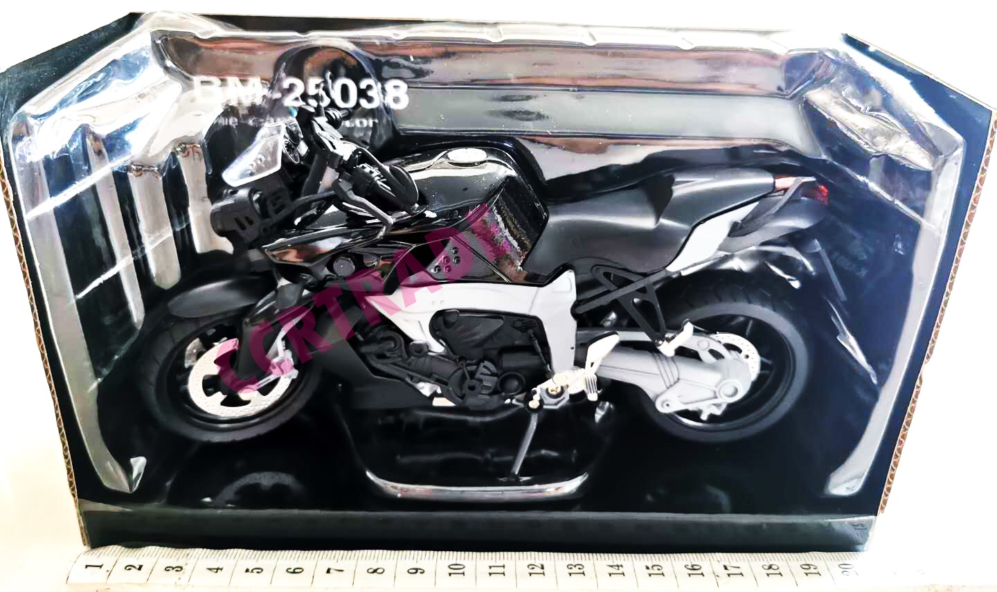 รถมอเตอร์ไซด์ BM มีลานกล่อง(งานห้าง) 13x21.5 ซม.(1x3)