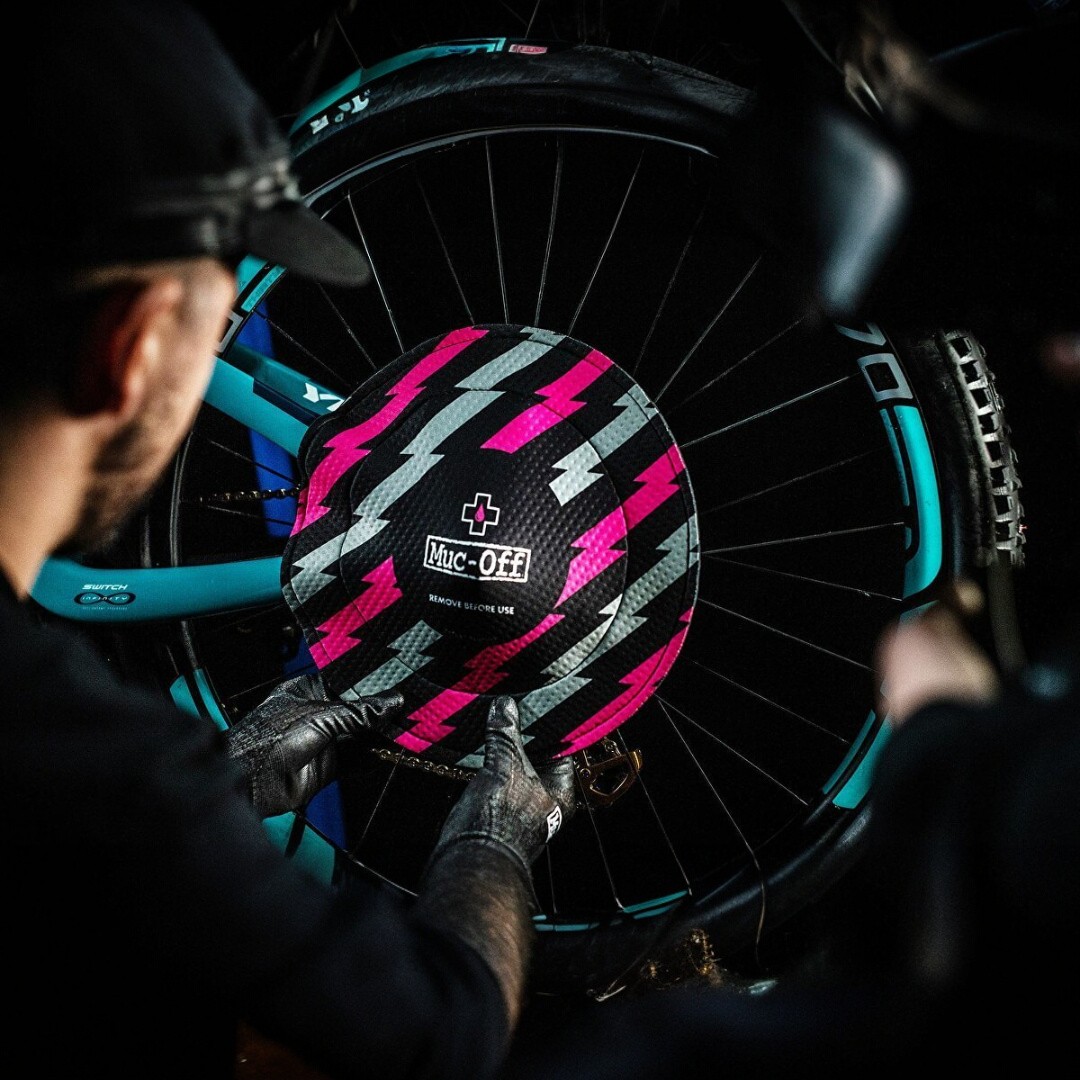 Muc-Off Disc Brake Covers Bolt – แผ่นครอบจานเบรก ปกป้องระบบเบรกระหว่างบำรุงรักษาและขนย้าย