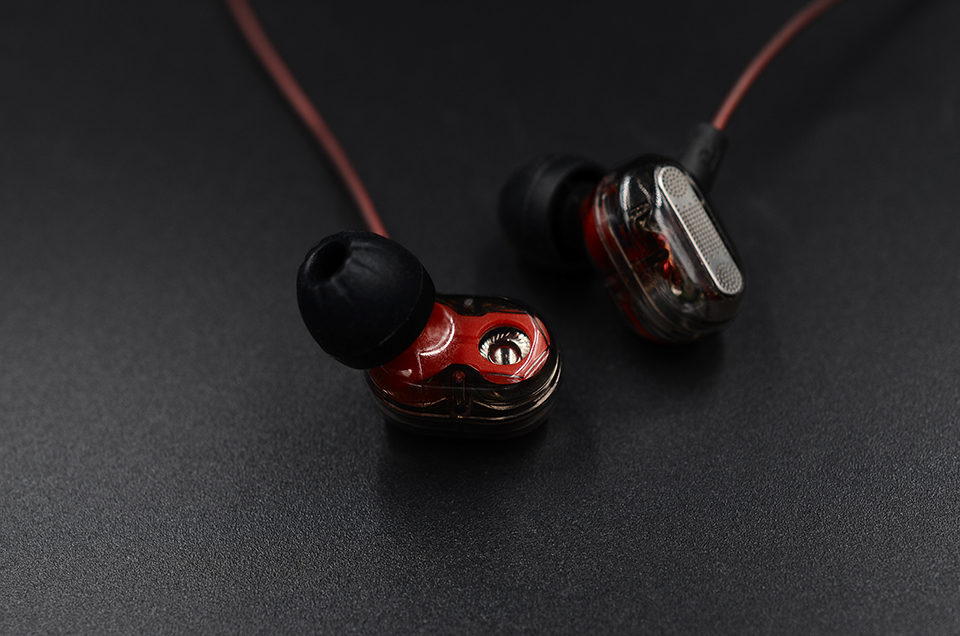 ขายหูฟัง KZ ZSE หูฟัง2ไดรเวอร์ที่ถูกที่สุดในปฐพี