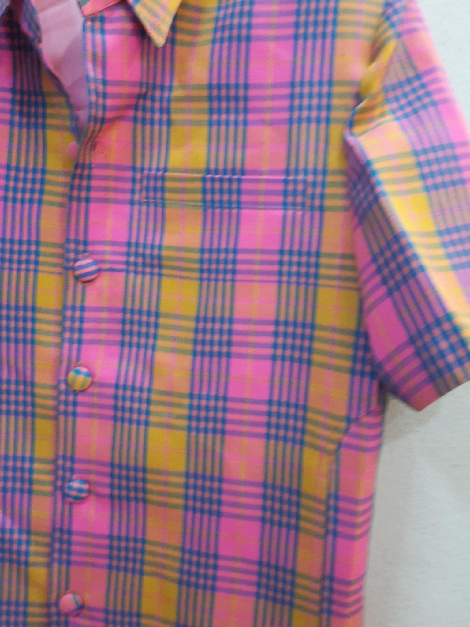 เสื้อสูทชายผ้าฝ้าย เสื้อสูทชายลายบลูเบอร์รี สูทผ้าไทยชาย ซาฟารีผ้าไทยชายลายบลูเบอร์รี่โทนชมพูเหลือง