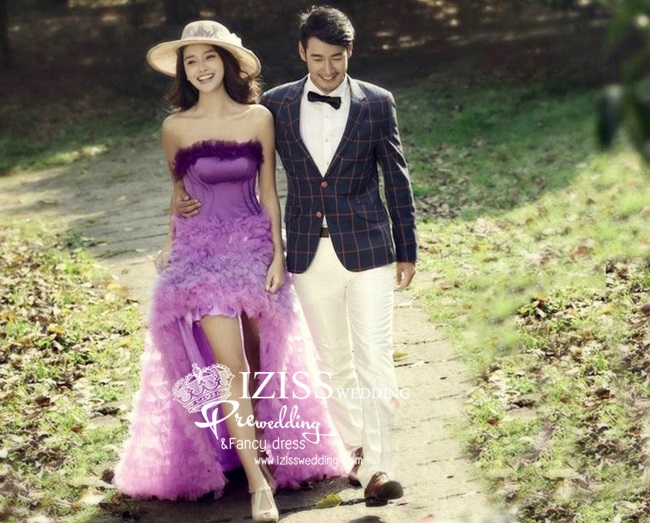 PW051 - **เลิกผลิตค่ะ** ชุดคู่ถ่ายพรีเวดดิ้ง (prewedding dress) & ชุดแต่งงานแฟนซี (Fancy wedding dress)ชายหญิง "ธีมสีม่วง-น้ำเงินเข้ม"