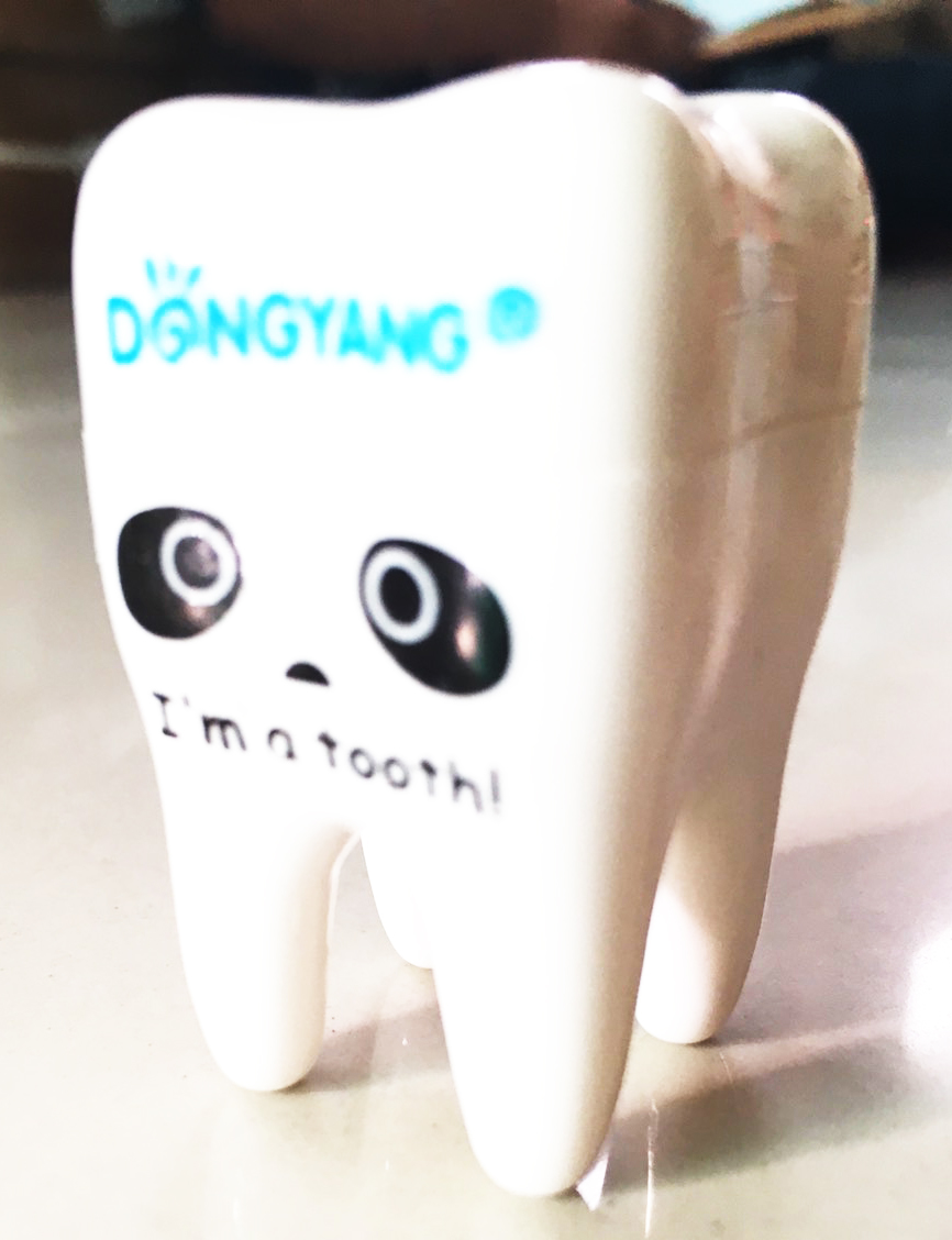 กบเหลาดินสอสีสด ลายฟัน 80 ชิ้น