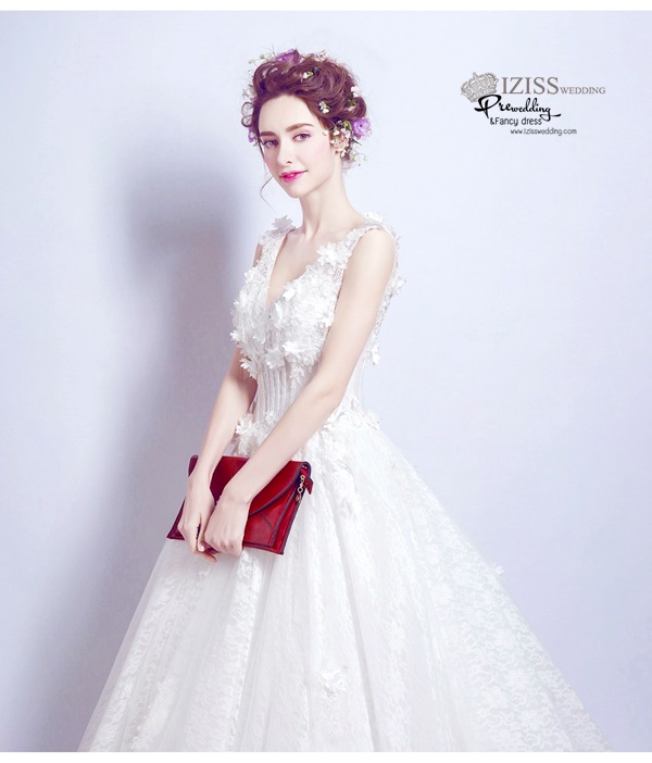 DL049 - **พรีออเดอร์** ชุดราตรี เดรสยาวออกงาน (Night party dresses) ชุดไปงานแต่งงานสวยๆ "ธีมสีขาว"