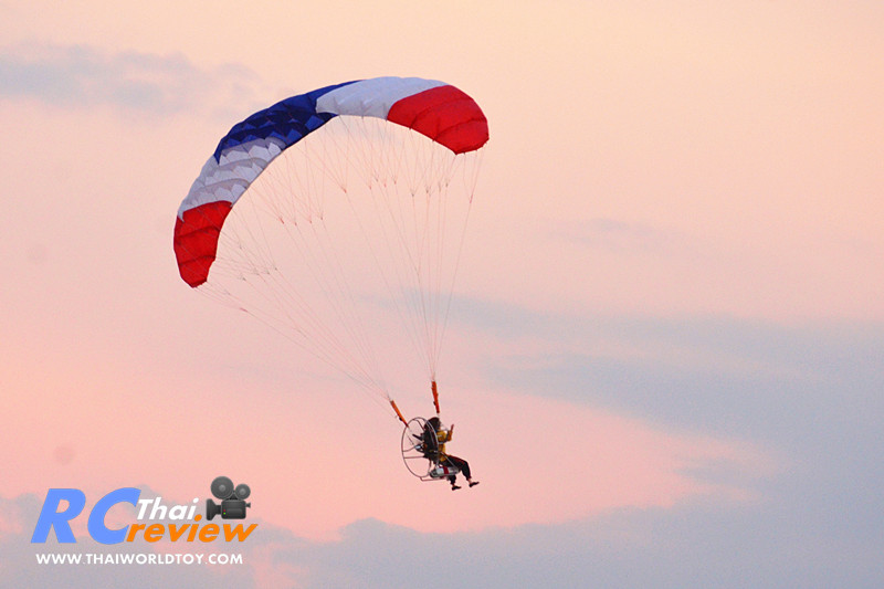 Paramotor 2.0M.Rc one skill /ร่มบินบังคับ