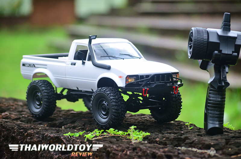 TOYOTA HILUX hercules off Road 4x4 สเกล 1:16