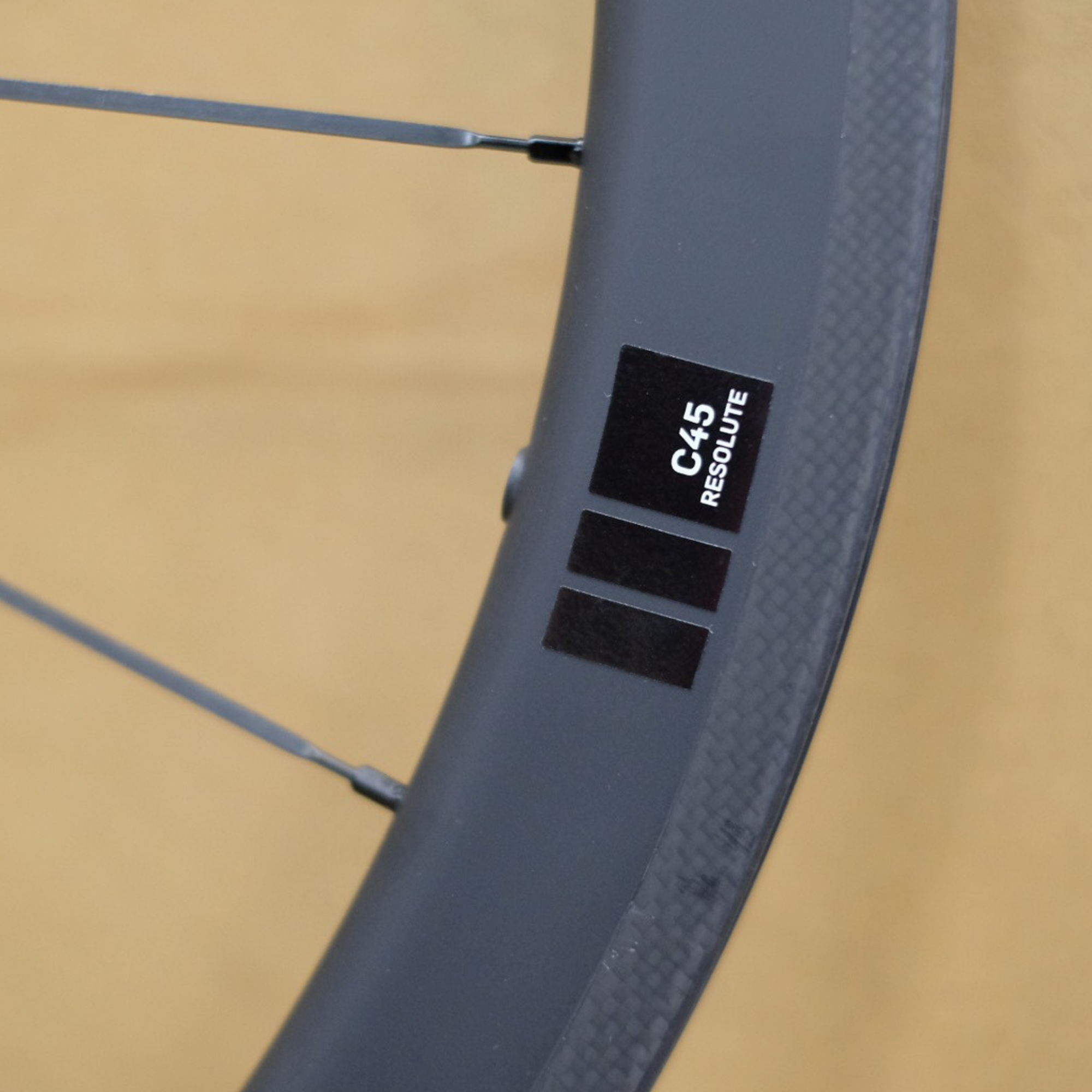 ล้อจักรยานเสือหมอบคาร์บอน TOKEN C45R/C45D แบบเซรามิค FULL CARBON