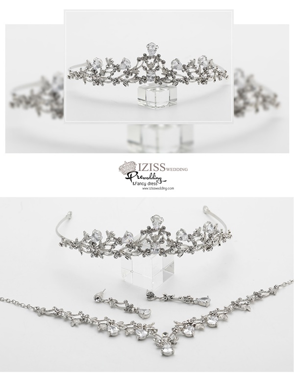 AC013 **พรีออเดอร์**เทียร่า มงกุฎเพชร ต่างหู สร้อยคอเจ้าสาว ชุดเครื่องประดับเจ้าสาวสวยหรูดุจเจ้าหญิง