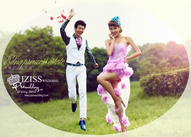 PW179 - Pre order ชุดคู่ถ่ายพรีเวดดิ้ง (prewedding dress) & ชุดแต่งงานแฟนซี (Fancy wedding dress)ชายหญิง "ธีมสีม่วง-ขาว"
