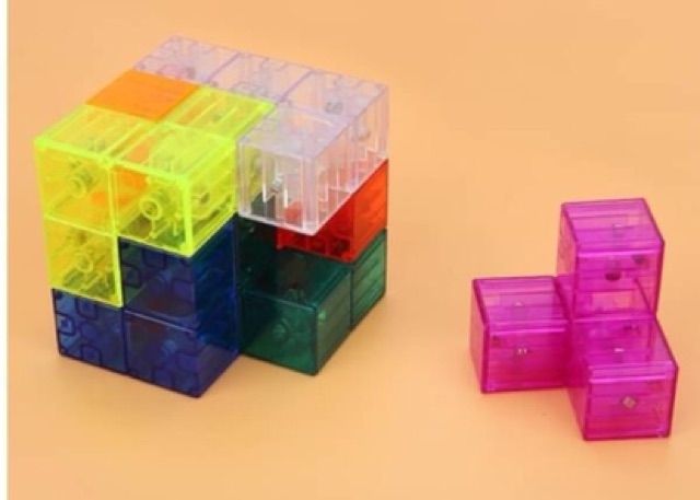 Magic magnetic cube แม่เหล็กตัวต่อทรงลูกบาศก์ พร้อมส่ง