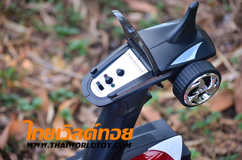 FT009 เรือบังคับ