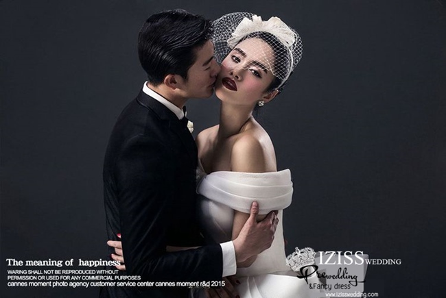 PW319 - **พรีออเดอร์ค่ะ** ชุดคู่ถ่ายพรีเวดดิ้ง (prewedding dress) & ชุดแต่งงานแฟนซี (Fancy wedding dress)ชายหญิง "ธีมชุดเจ้าสาวสีขาว-ดำ"