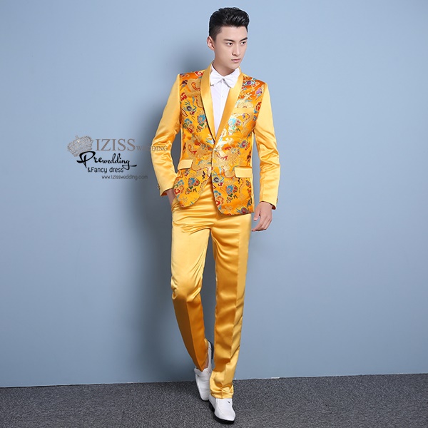 ST095 **พร้อมส่งสีน้ำเงินมังกร สีแดง เหลืองแบบหลากสีค่ะ**สูทจีนผู้ชายสีเหลืองแขนยาว ลายมังกรสีทอง ติดกระดุม พร้อมกางเกงสีเหลืองขาสอบ ชุดสูทเจ้าบ่าว สูทแฟนซี ถ่ายพรีเวดดิ้ง & ชุดแต่งงานแฟนซี (Fancy wedding dress) สูทผู้ชายสีเหลือง