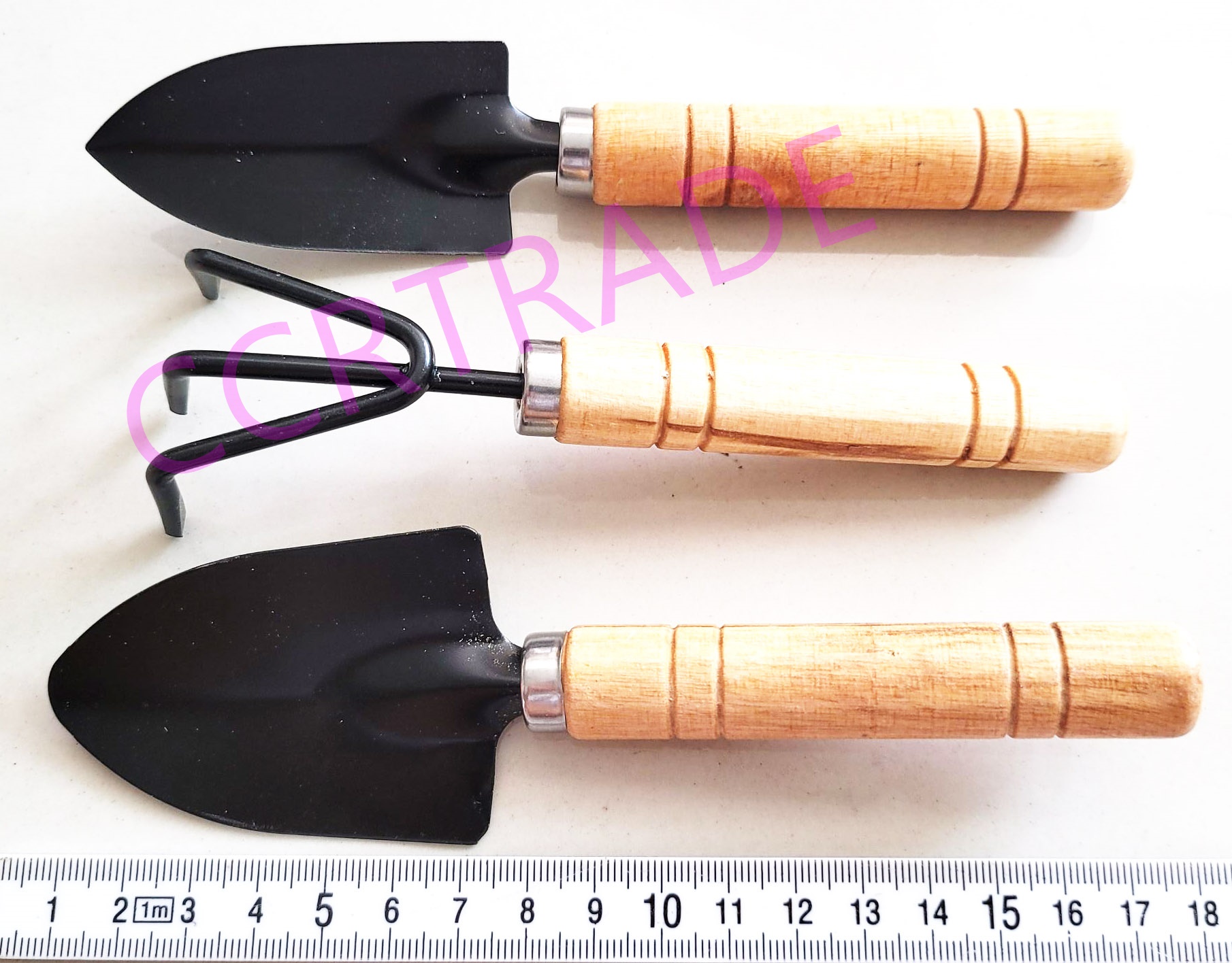 ชุดทำสวนกระถาง ด้ามไม้ 3 ชิ้นถุง 23 ซม.