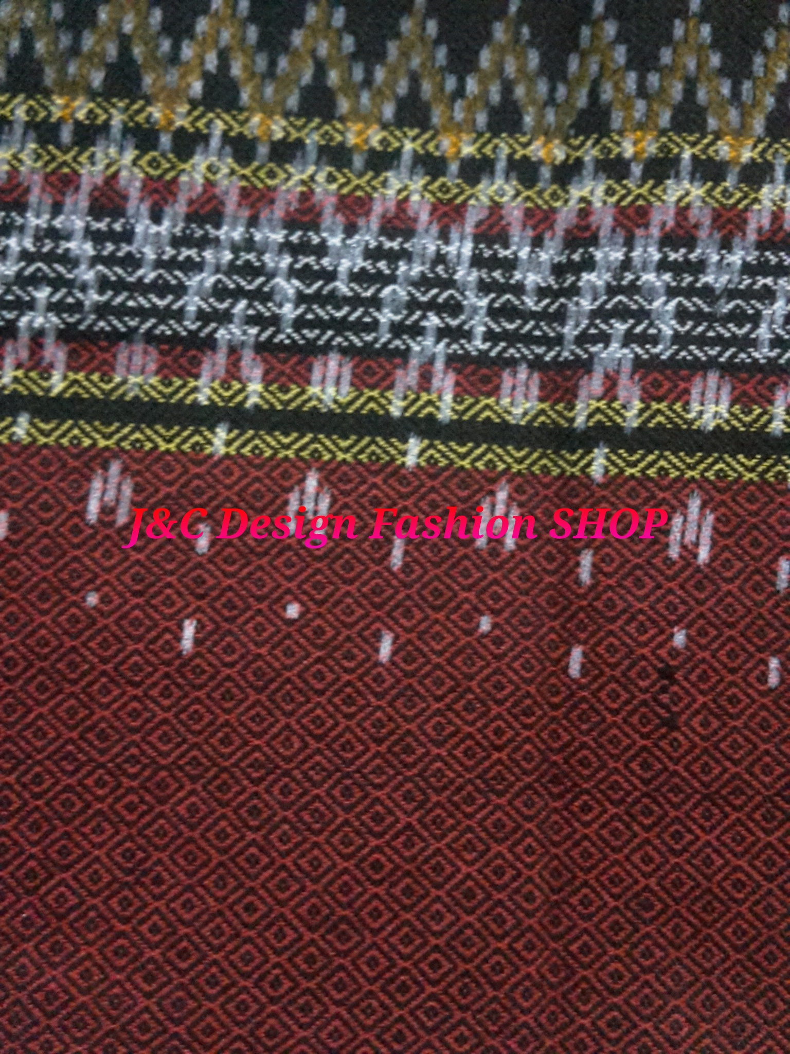 ผ้าถุงสำเร็จรูปแบบป้ายเลื่อนตะขอผ้าย้อมครามลายบายศรี ผ้าถุงสำเร็จรูปมัดหมี่ลายนกยุง ผ้าฝ้ายมัดหมี่ตีนแดงตัดสำเร็จลายขันหมากเบ่ง พร้อมส่ง