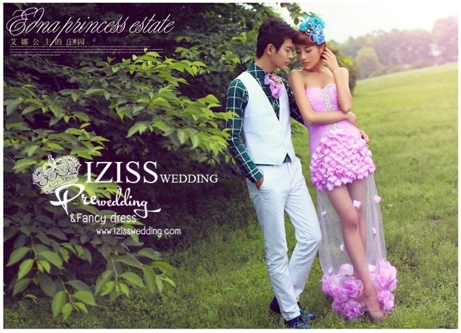 PW179 - Pre order ชุดคู่ถ่ายพรีเวดดิ้ง (prewedding dress) & ชุดแต่งงานแฟนซี (Fancy wedding dress)ชายหญิง "ธีมสีม่วง-ขาว"