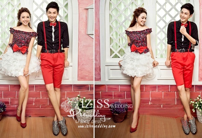 PW055 - **เลิกผลิตค่ะ** ชุดคู่ถ่ายพรีเวดดิ้ง (prewedding dress) & ชุดแต่งงานแฟนซี (Fancy wedding dress)ชายหญิง "ธีมลายดอกไม้แดง-ดำ"