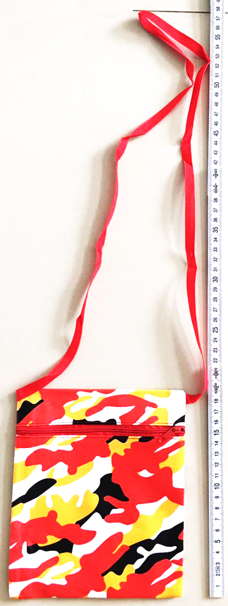 กระเป๋าซิปสะพายข้าง กันน้ำ 64 ซม. (คละลาย)