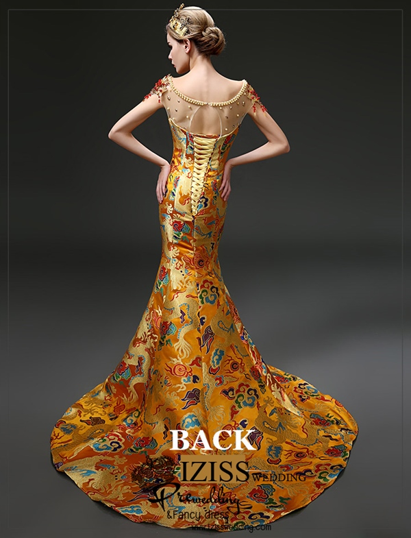 PW511 - **พรีออเดอร์มีแดงกับทองค่ะ** ชุดกี่เพ้าสีแดงทองลายมังกรแขนสั้นประดับเพชรพลอย ชุดยกน้ำชา ชุดคู่ถ่ายพรีเวดดิ้ง (prewedding dress) & ชุดแต่งงานแฟนซี (Fancy wedding dress)ชายหญิง "ธีมสีแดง"