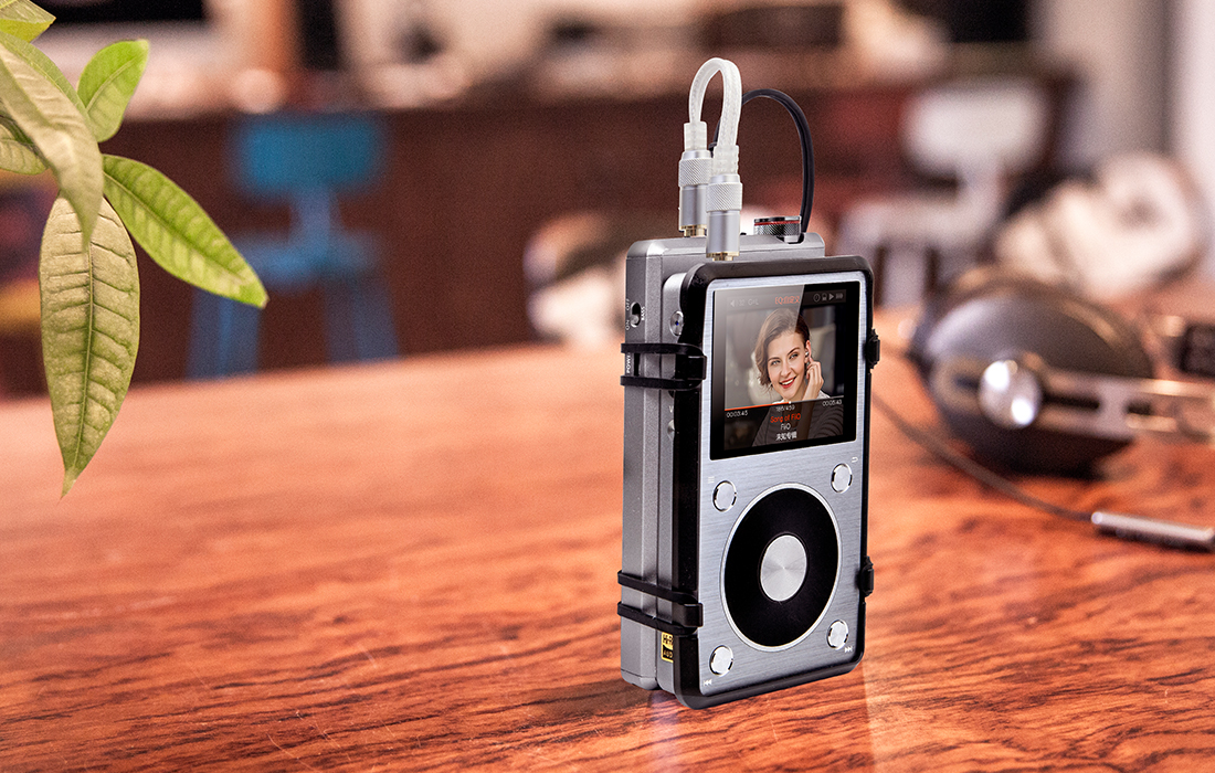 ขาย FiiO A5 แอมป์พกพาขั้นเทพ เพิ่มเบส กำลังขับ และรายละเอียดเสียงโดยไม่กลบย่านอื่น