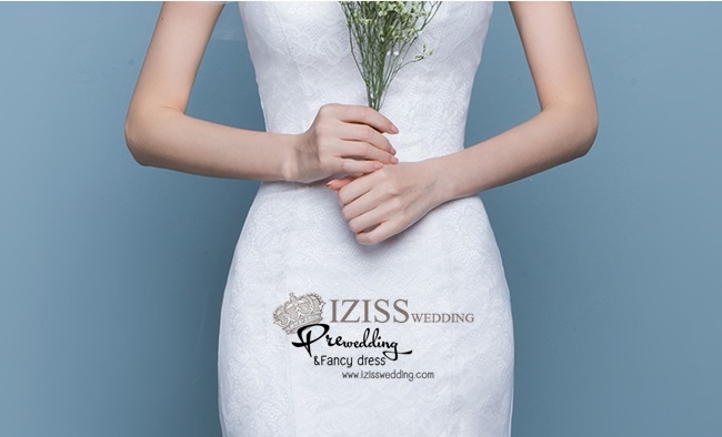 BR233 **พรีออเดอร์**ชุดแต่งงาน&ชุดเจ้าสาวแบบหางปลายาวสีขาวเกรดพรีเมี่ยม เปิดไหล่ มีแขน หรูหราน่ารัก สวยโดดเด่นไม่ซ้ำใคร