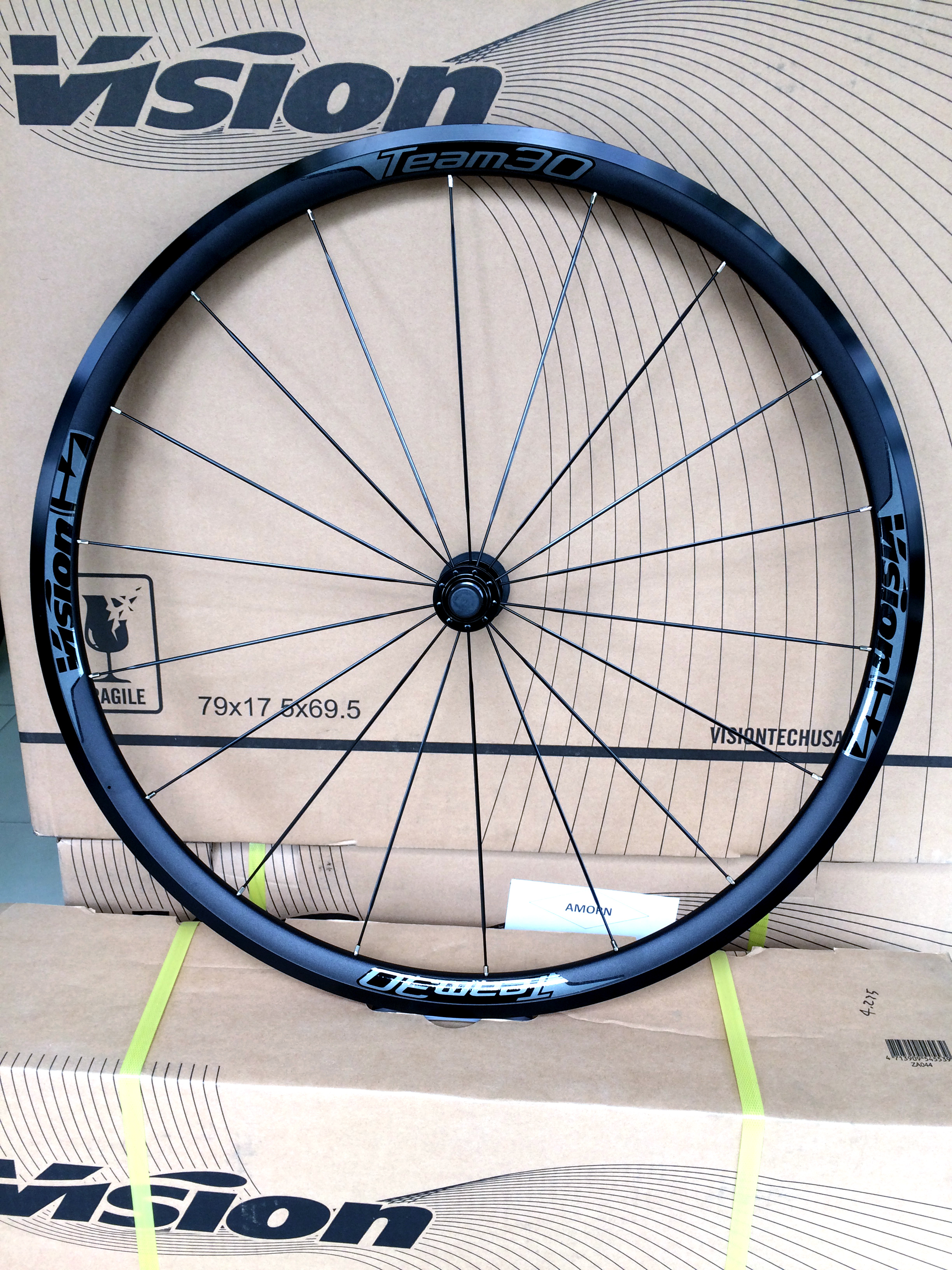 VISION : TEAM30 BLACK วงล้ออลูฯ แบริ่ง ขอบสูง 30 มม.