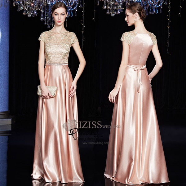 T015**พรีออเดอร์เดรสสีแชมเปญอมส้ม สีม่วง สีแดง **ชุดราตรียาวสีแชมเปญอมส้ม แขนสั้น เล่นดีเทลซีทรูช่วงอกและแขน ตัวเสื้อช่วงบนใช้ผ้าโปร่งปักดิ้นทองลายดอกไม้ แถบเพชรสี่เหลี่ยมตกแต่งเป็นเข็มขัดสวยหรู ตัดต่อกระโปรงผ้าสีพื้นทรงปล่อย ใส่สบาย งานเกรดพรีเมี่ยม ไฮโซ