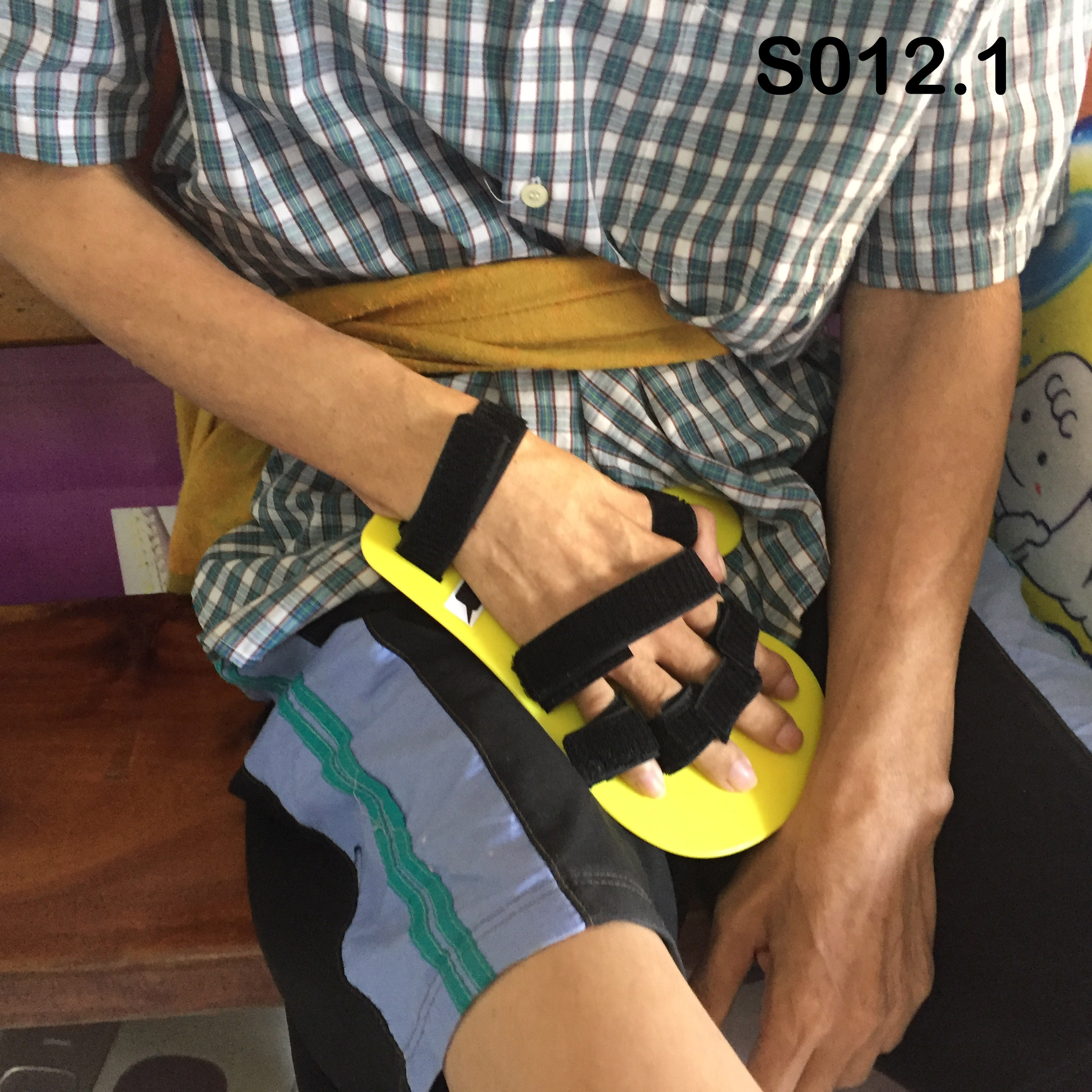 อุปกรณ์ดามกันนิ้วมืองอ /อุปกรณ์กายภาพนิ้ว/อุปกรณ์เหยียดนิ้วมือ/พลาสติกดามข้อมือ/palmar correction splint