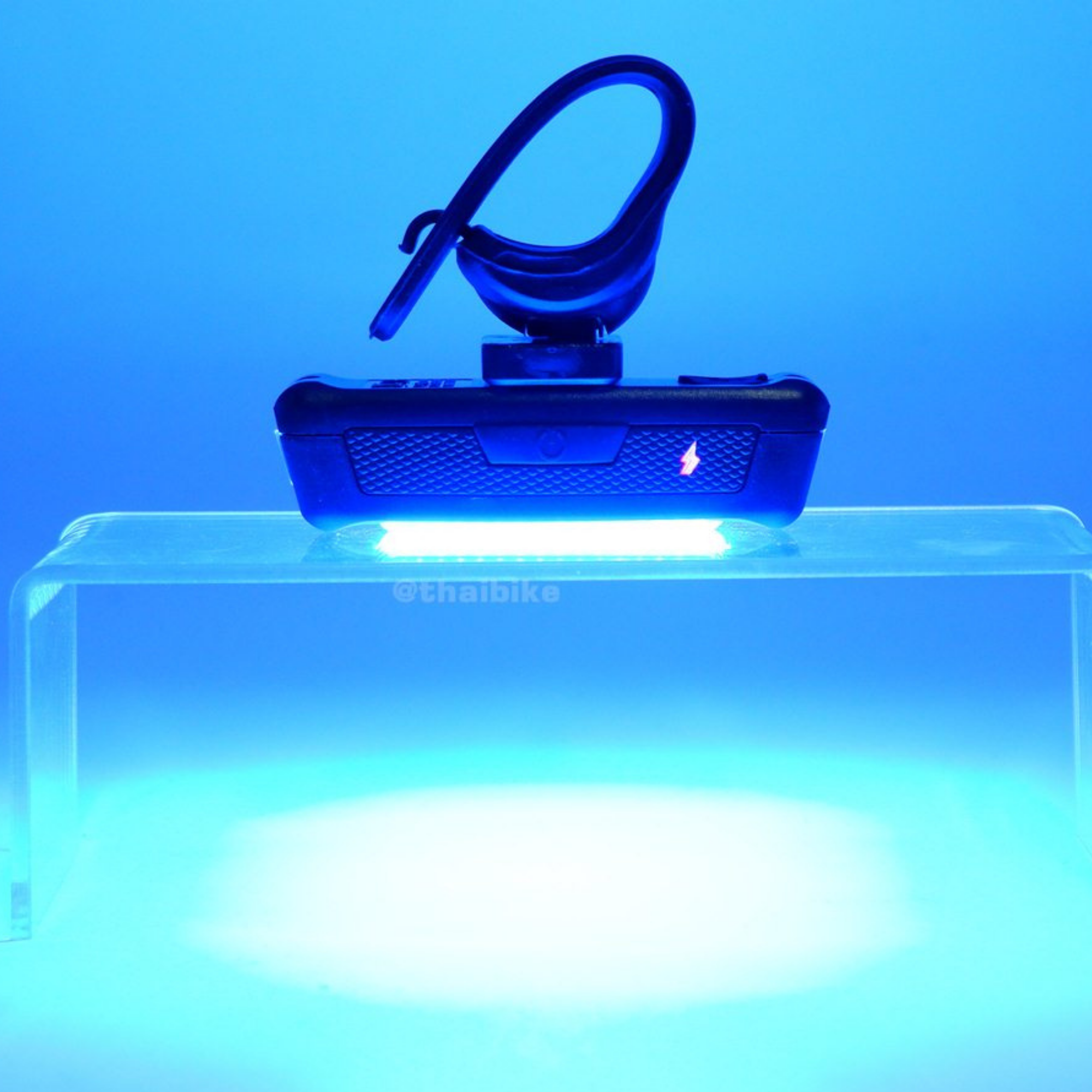 ไฟท้ายจักรยานชาร์จ USB THAIBIKE COMET 3 สี แดง ขาว น้ำเงิน(แพ๊คถุง)