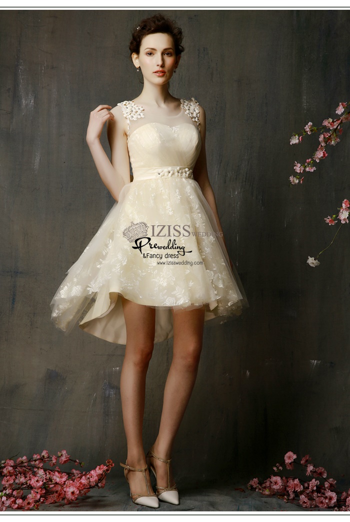 ฺBM0111 - พรีออเดอร์ ชุดเพื่อนเจ้าสาวราตรีสั้นสีครีม น่ารักมากๆค่ะ