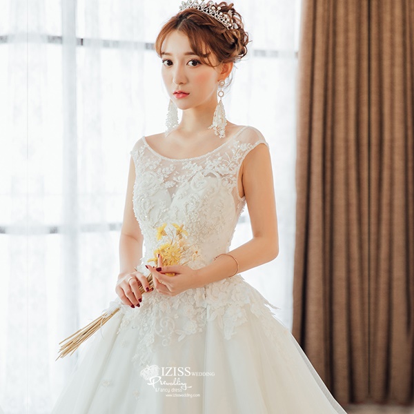 BR357 **พรีออเดอร์**ชุดแต่งงาน&ชุดเจ้าสาวแบบยาวอลังการ สีขาวเกรดพรีเมี่ยม หรูหราน่ารัก สวยโดดเด่นไม่ซ้ำใคร