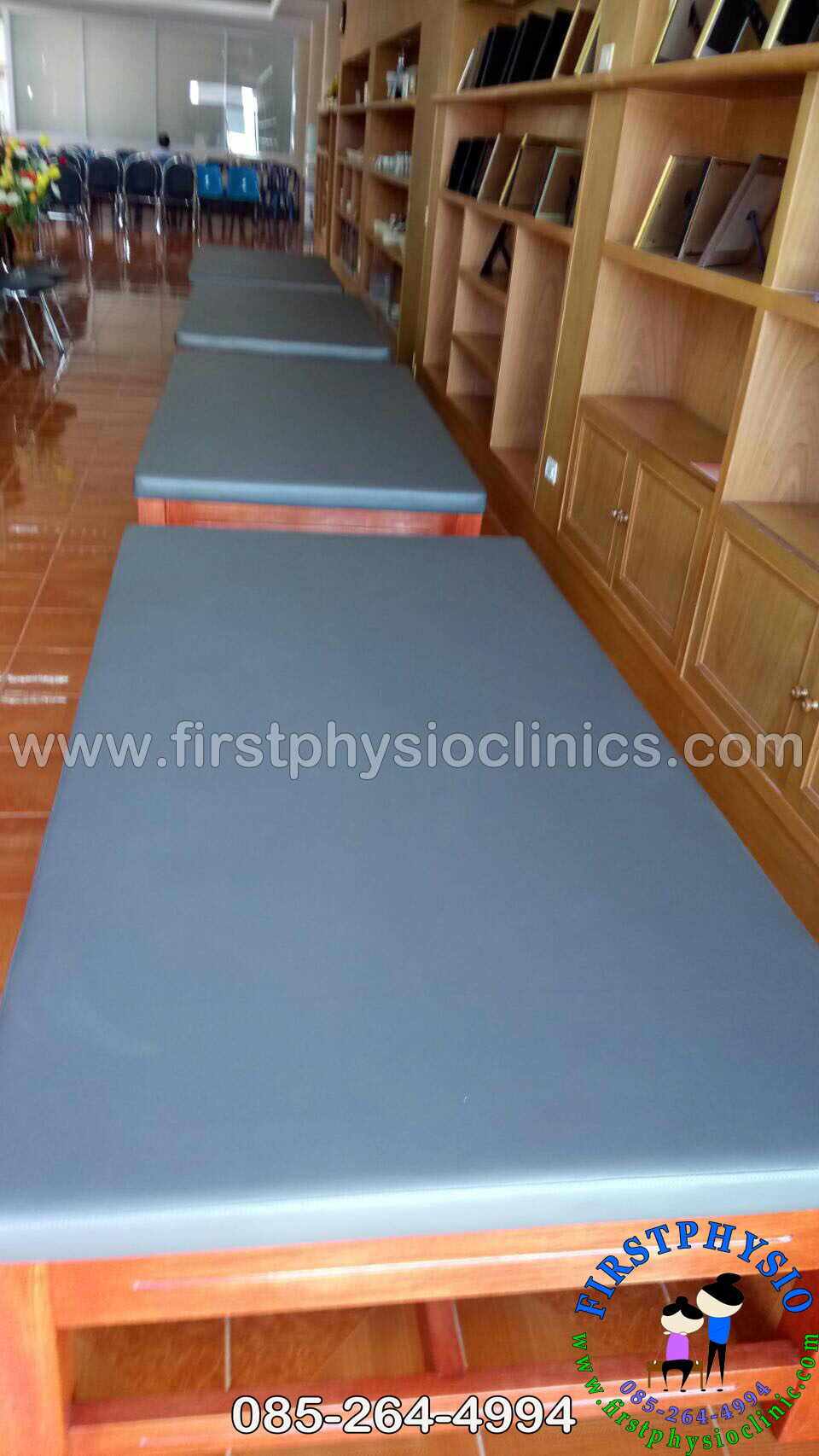 เตียงกายภาพไม้แบบเตี้ย/Standard Treatment Wooden Bed LOW