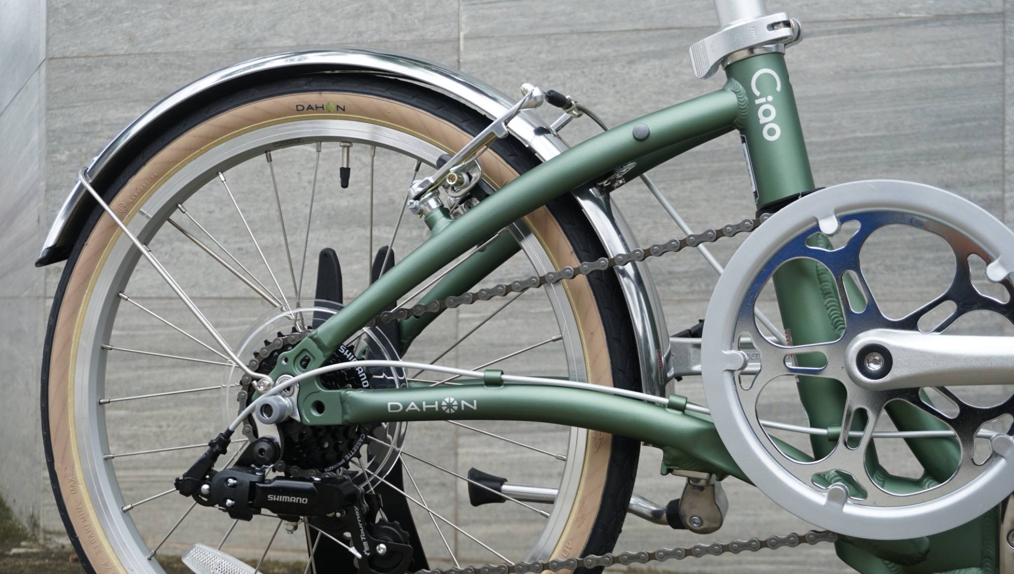 DAHON CIAO จักรยานพับได้ เฟรมโค้ง 7 สปีด