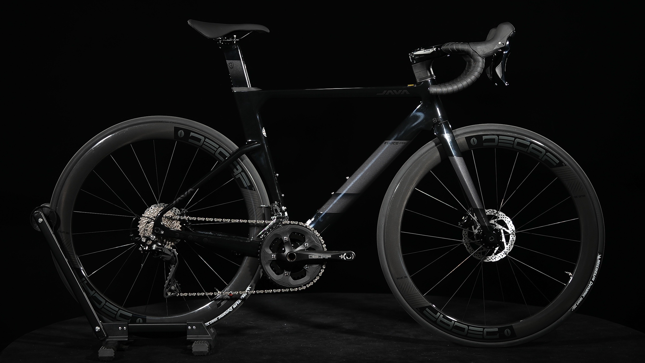 JAVA : Fuoco Top R7120 Disc ชุดขับ 105 12สปีด เฟรม,ล้อ,แฮนด์คาร์บอน Integrated ซ่อนสาย