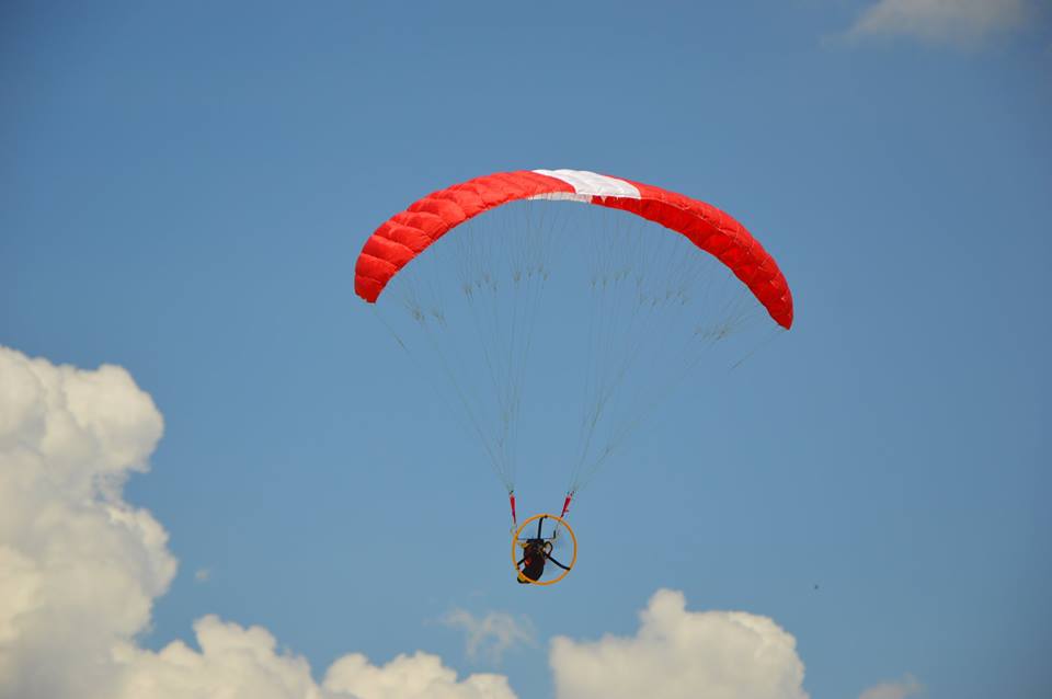 ร่มบินบังคับ One Cell