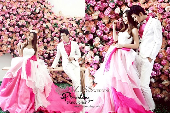 PW146 - Pre order ชุดคู่ถ่ายพรีเวดดิ้ง (prewedding dress) & ชุดแต่งงานแฟนซี (Fancy wedding dress)ชายหญิง "ธีมสีชมพู-ขาว"