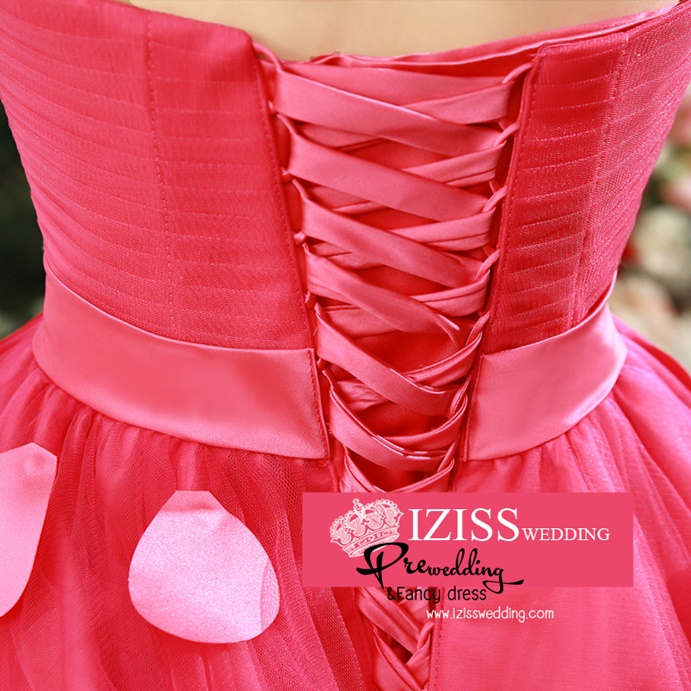 PW355 - **พรีออเดอร์ค่ะ** ชุดคู่ถ่ายพรีเวดดิ้ง (prewedding dress) & ชุดแต่งงานแฟนซี (Fancy wedding dress)ชายหญิง "ธีมสีชมพูอมแดง"