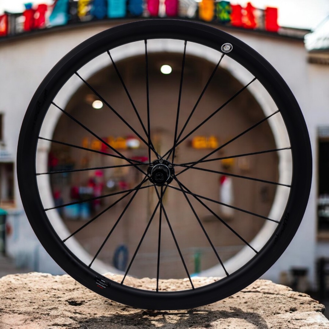 Superteam 38mm Matte Carbon Wheelset 700C ขอบงัด 25 mm ดุม Superteam QR โม่ Shimano