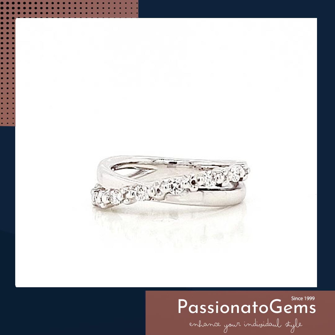 รหัส N1R18K0917-07 แหวนเพชร เพชรนน.รวม 21 ตัง มีวงเดียวเท่านั้น Line : @passiongems (อย่าลืมใส่ @หน้าpassiongems นะคะ)